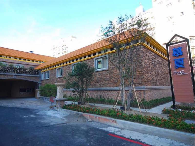 Mucha Motel Kaohsiung Exterior photo